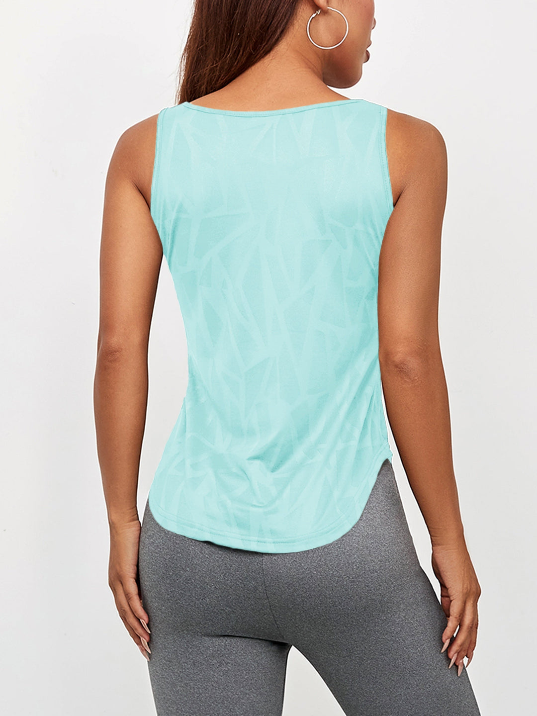 Sophie | Yoga tanktop met geometrische uitsnijding en losse pasvorm